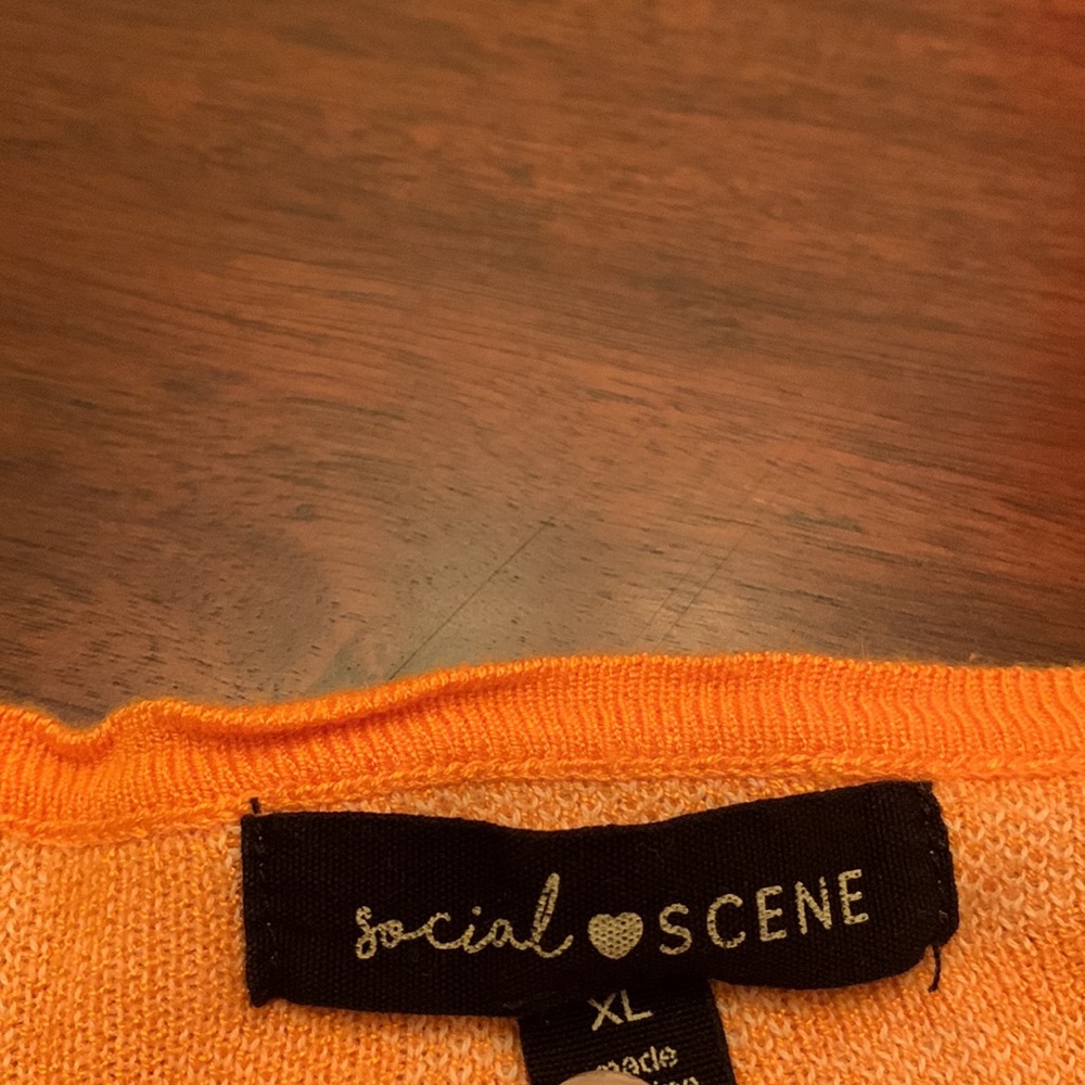 🧡 Cardigan - Picture 2 of 6